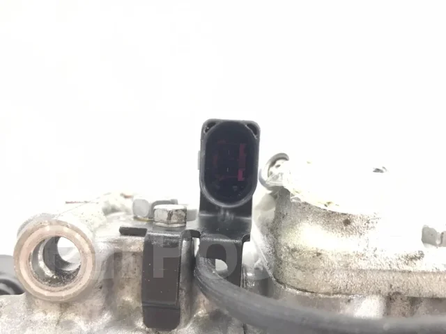 ���������� ������������ Audi A6 4B0260805B C5 BDV 4B0260805B ����