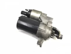 ������� Audi A4 06H911021A B8 CDH 06H911021A ����