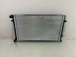 �������� ���������� Audi A3 2 8P 2003-2013 ����� VW0004 VW0004 ����