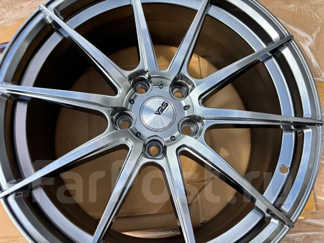 Vossen VPS-307. 8.0x18", 5x114.3, ET35, �� 73,1���. ����