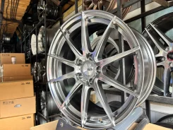 Vossen VPS-307. 8.0x18", 5x114.3, ET35, �� 73,1���. ����