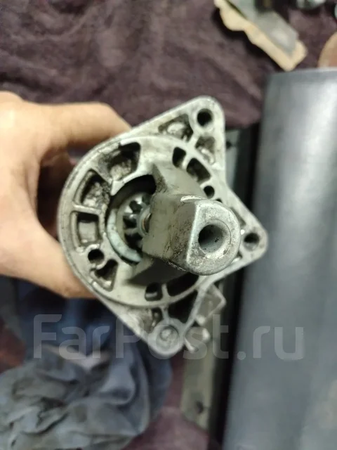 ������� Chrysler LHS 1993, � ���� 04609345 ����