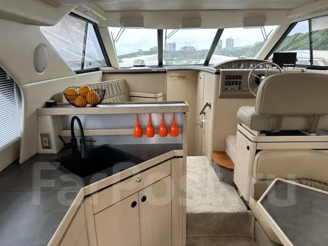 Bayliner. 2006 ���, ����� 11��., ��������� ������������, 520��.�., ������ ����