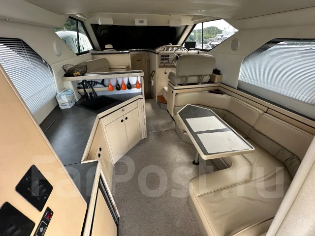Bayliner. 2006 ���, ����� 11��., ��������� ������������, 520��.�., ������ ����