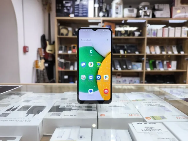 Samsung Galaxy A03. �/�, 32 �� ����