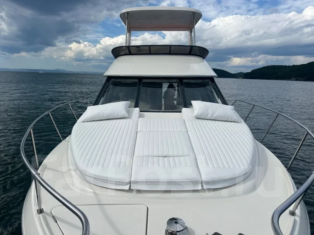 Bayliner. 2006 ���, ����� 11��., ��������� ������������, 520��.�., ������ ����
