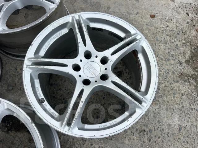 SSR Integral GT1. 8.0/9.0x17", 5x114.3, ET35/38. ��� ����� �� ������������ ����
