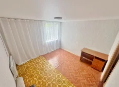 ��������, ����� ������������ (���. ���������) 4/1. ��� ���������, ���������, 20���.��., 5/5 ����. �������� ����