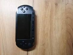 Sony PSP E1008 ����