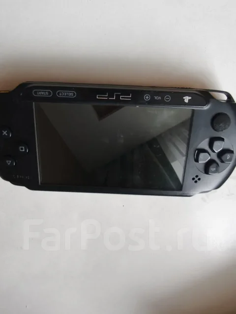 Sony PSP E1008 ����