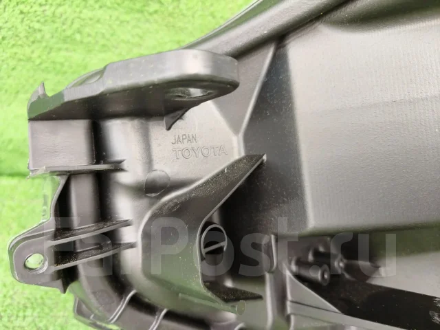 ���� ������ Toyota Sienta 52-339 ����