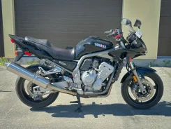 Yamaha FZS 1000