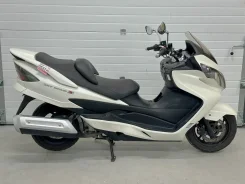 Suzuki Skywave