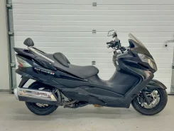 Suzuki Skywave