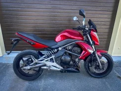 Kawasaki ER-4