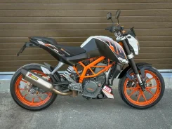 KTM 390 Duke