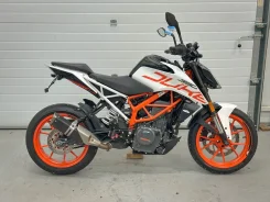 KTM 390 Duke