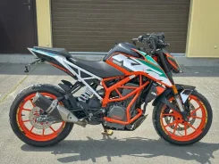 KTM 390 Duke