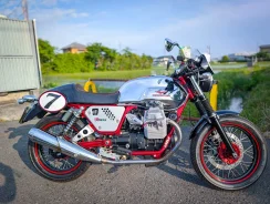 Moto Guzzi V7