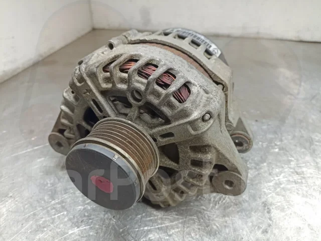 ��������� Hyundai 373002F000 D4HB 373002F000 ����