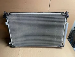 ������� ���������� Lexus ES7 2018-2023 1640025141, �������� 1640025141 ����