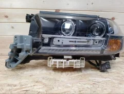 ���� ������������ � ����� Toyota Land Cruiser 2015-2021 8110660P40 200, �������� ����� 8110660P40 ����