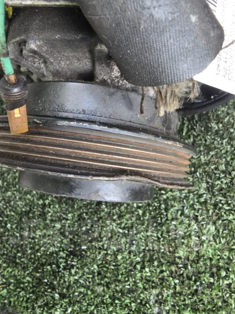 ���������� ������������ Audi 8D0260808 1.6 - 2.0 8D0260808 ����