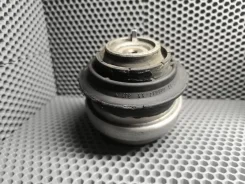 ������� ��������� Mercedes-Benz E-Class A2102400217 W210 Mercedes BENZ E-Class A2102400217 W210 111 A2102400217 ����