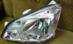 ���� Toyota Premio 811302B870 NZT240, �������� ����� 811302B870 ����