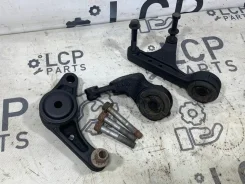 ������� ��������� Toyota Land Cruiser 2008 5238060080 UZJ 200 2UZ-FE 5238060080 ����