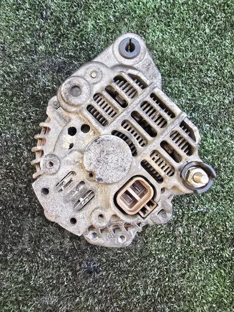 ��������� Mitsubishi MD189014 6G72 3.0 MD189014 ����