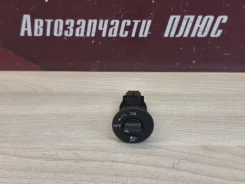����������� ������� ������������ Lada Vesta 681995427R 681995427R ����