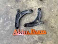 ������ � �������� Toyota Aqua 2012 4806959135 NHP10 1NZ-FXE 4806959135 ����