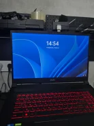 MSI Katana GF76. 17.3", 4,5����, ��� 16 ��, ���� 512���, WiFi: 1, Bluetooth: 1, ����������� �� 4��. ����