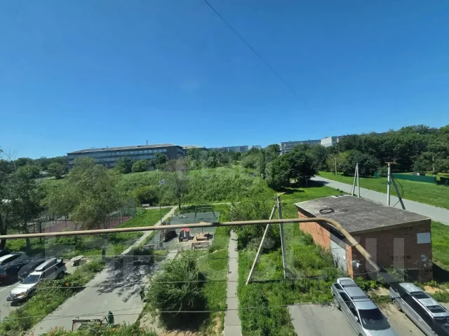 ��������, ����� ��������� 4/1. ���������, ���������, 22,7���.��., 4/5 ����, ������������ ������. ��� �� ���� ���� ����