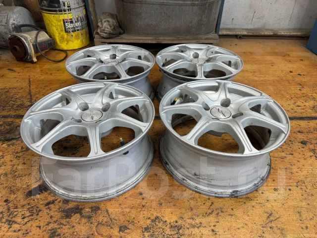 X'trike X-110. 6.0x14", 4x100, ET35, �� 67,1���. ����