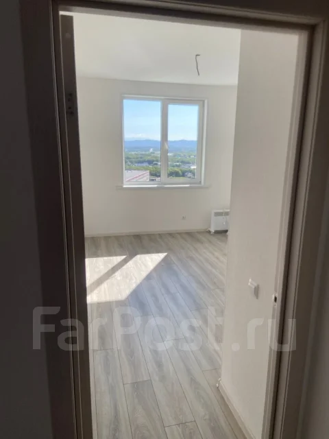 1-���������, ������-������������, ����� ���������� 2�. ����������, 43,6���.��., 19/21 ���� ����