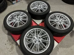 Bridgestone Eco Forme CRS111. 7.0x17", 5x114.3, ET45 ����