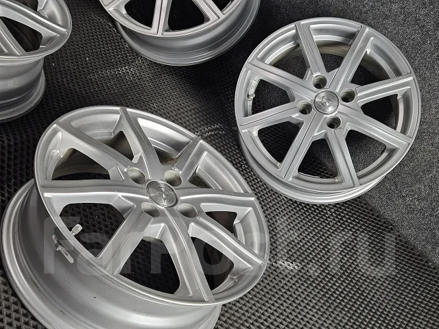 Aphrodite. 5.5x15", 4x100, ET38, �� 67,1���. ����