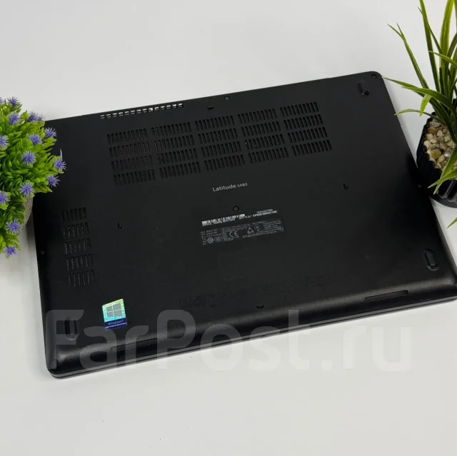 Dell. 14", 2,4����, ��� 16 ��, ���� 256���, WiFi: 1, Bluetooth: 1, ����������� �� 9��. ����