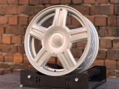 ����