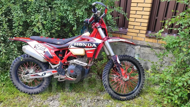 Regulmoto Holeshot Red Edition. 300����. ��., ��������, ���������, ������ �� �� ����