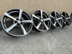 IJITSU. 7.0x17", 5x108, ET45, �� 63,4���. ����