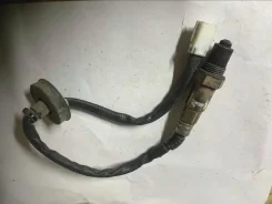 ������ ����������� ������-���� Mitsubishi COLT VI Z20 / Z30 2002-2008 Mitsubishi MR985039 MR985039 ����