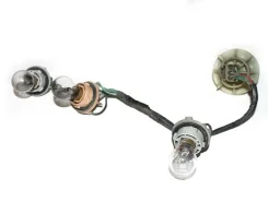 ��������������� ������ ������� Mitsubishi Galant ������� EA 2002-2003, Galant ������� EA 1998-2001 Mitsubishi MS820047 MS820047 ����