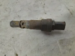 ������ �������� DG3A 4G18 Mitsubishi Space STAR DG 1998-2004, Carisma DA 1995-1998, Carisma DA 1999-2003 Mitsubishi MR329500 MR329500 ����