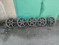 Buddy Club P1. 8.0x17", 5x114.3, ET32, �� 73,1���. ����