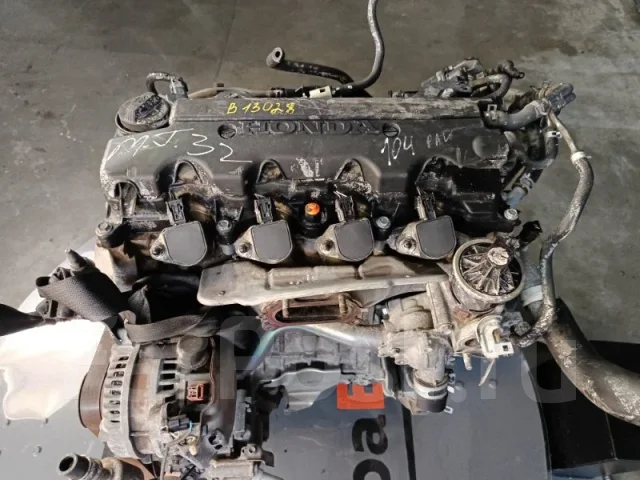��������� Honda Stream 2011 RN8 R20A ����