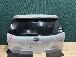����� 5-� Toyota Prius Alpha ZVW41 2Zrfxe ����