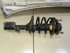 ������ �������� Mitsubishi RVR 1992 MB573606 N23W 4G63, �������� MB573606 ����